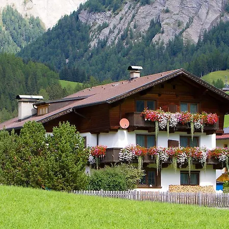 Apartament Aurora *
